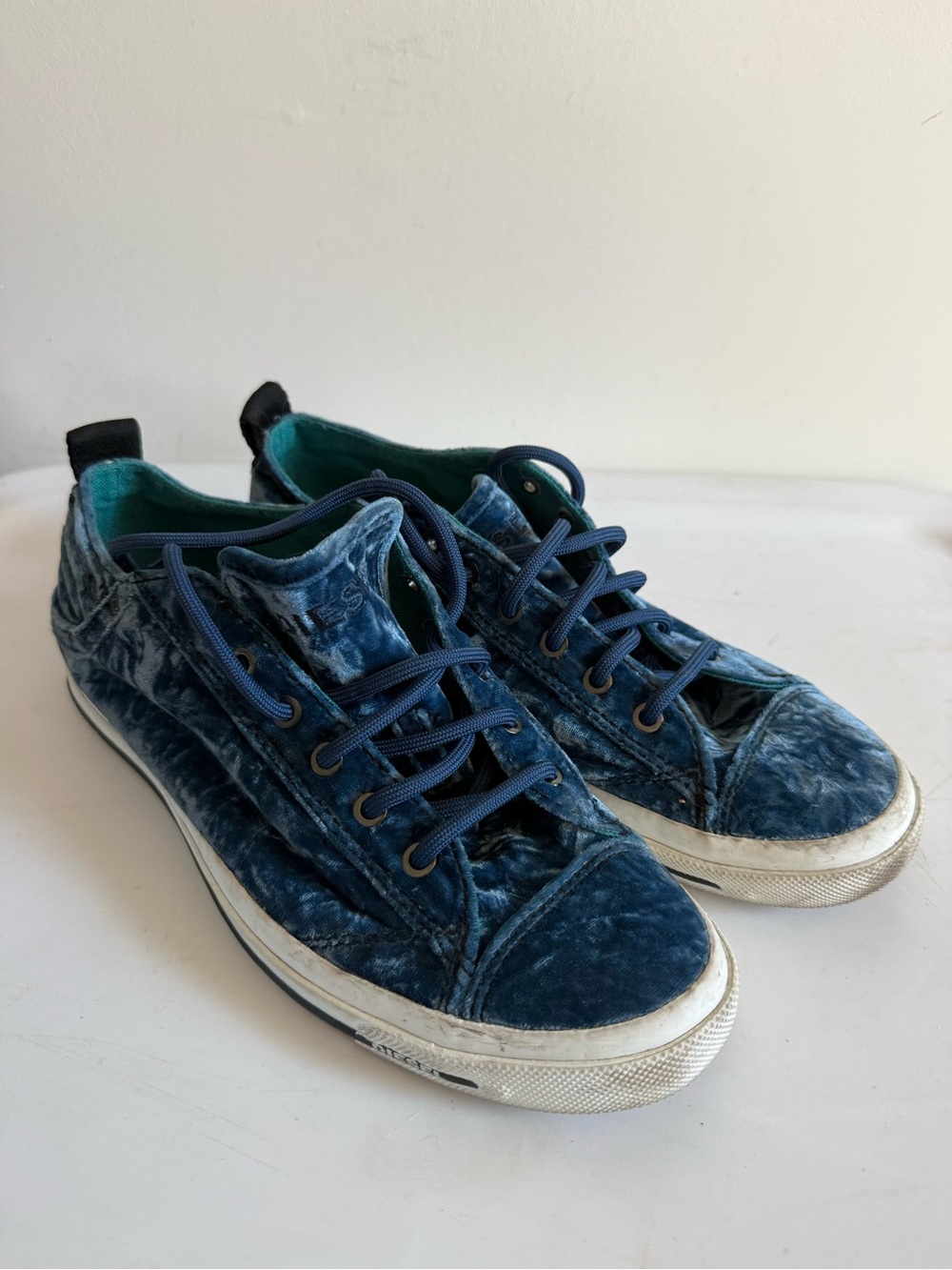 Blue Velvet Mens Sneakers